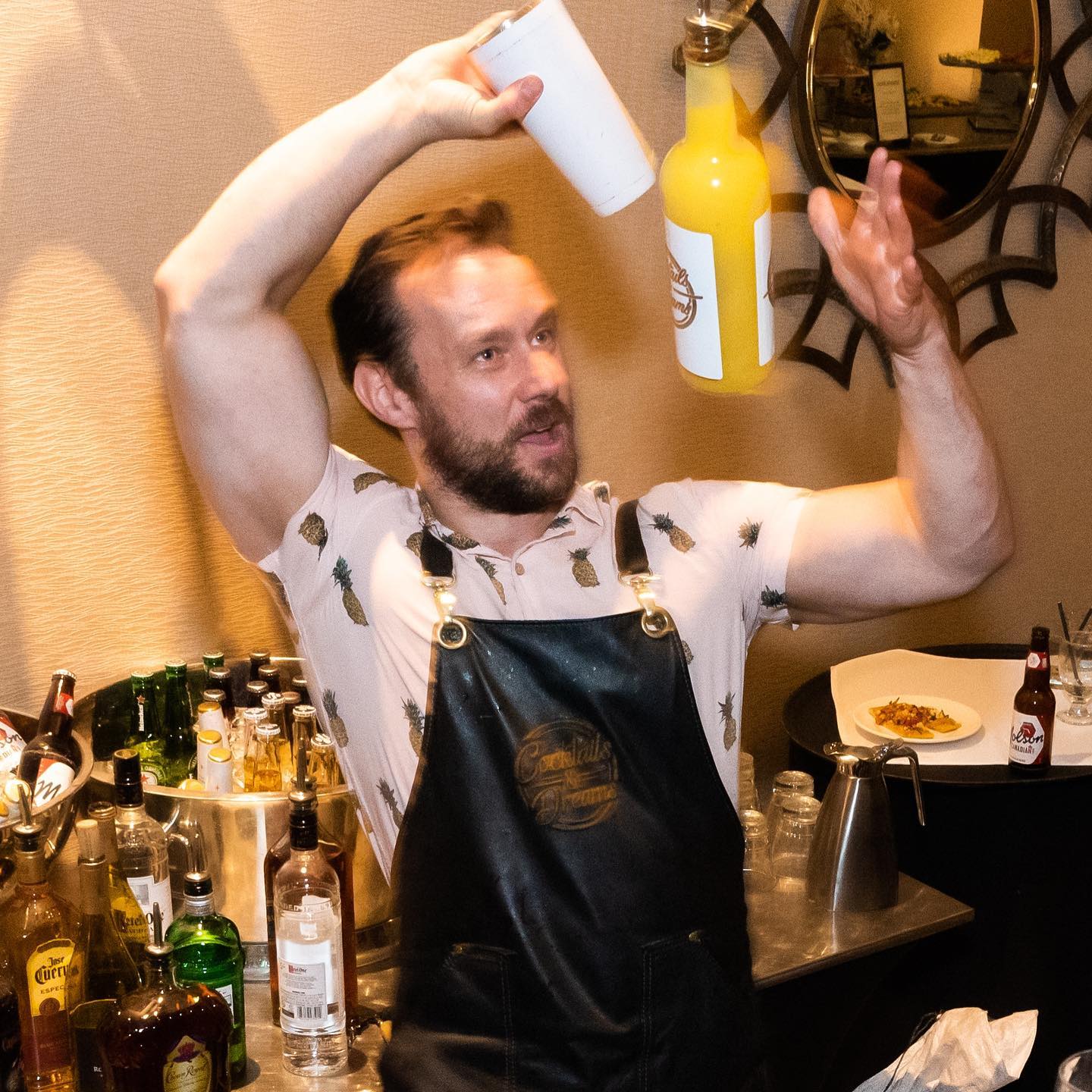 Nothing we do is average. Neither are the Flare Bartenders that we brought in to amuse and delight the guests with incredible tricks and absolutely delicious cocktails. #creativeeventsolutions #eventsinthe6ix #event #eventplanner #eventplanning #eventprofs #party #partyideas #specialevent #eventproducers #eventdesigner #partyplanners #partyinspiration #eventdesign #eventdecor #business #toronto #luxuryparty #gala #nonprofit #toronto #torontoeventplanner #mississaugaeventplanner #creative #art
#bizbash #corporate #corporateevents
#corporateeventplanner #eventmanagement #torontoeventpros #eventdecor