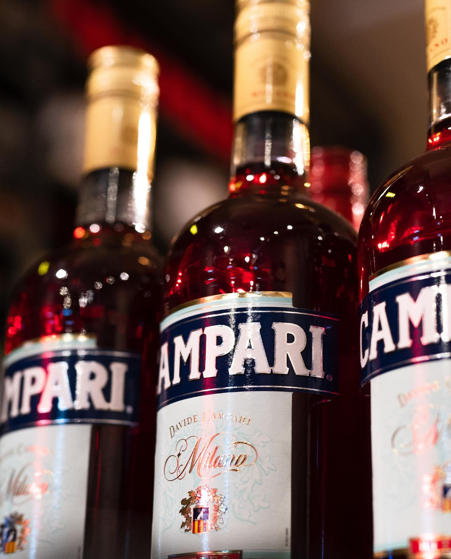 Campari • Negroni @cocinabrussels
A brand activation in an outstanding pizzeria in Brussels. Campari Nagroni drinks taste incredible!
Project made possible by @wingman__agency by direction of @butikwelcome
#campari #camparisoda #camparinegroni #negroni #negroniweek #brussels #cocina #metrawhub #content #contentcreator #contentmarketing #photography #fotografie #fotograaf #contentagency #contentcreators