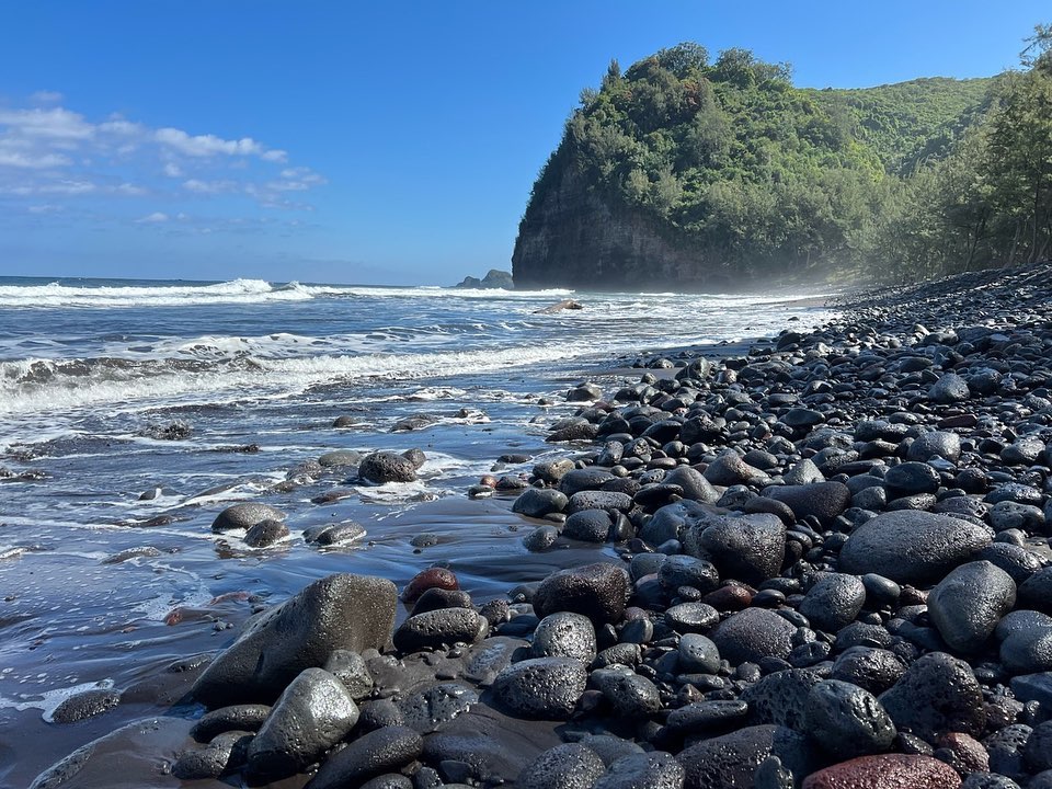 The best way to get through the cold winter months? Go to the beach! Still reminiscing on our first two programs of 2023. The perfect mix of sunshine, adventure, and relaxation topped off with two fabulous groups of clients, our staff is full of gratitude and we can’t wait for what the rest of the year holds! Next stop ✈️➡️ Riviera Maya! 😃🌴🌊🌞
#hooplatravelpartners #hooplatravel #hoopla #hawaii #thebigisland #aloha #mahalo #luau #travel #incentivetravel #weloveourclients #beach #beachdinner #awardsdinner #vacaymode #vacationmode #rewardtravel #surfsunandsand #hangloose #turtles #wesawturtles #awardsluau #maunalani #cabo #leblancloscabos #zipline #mexico #nosiestajustfiesta #winteratthebeach