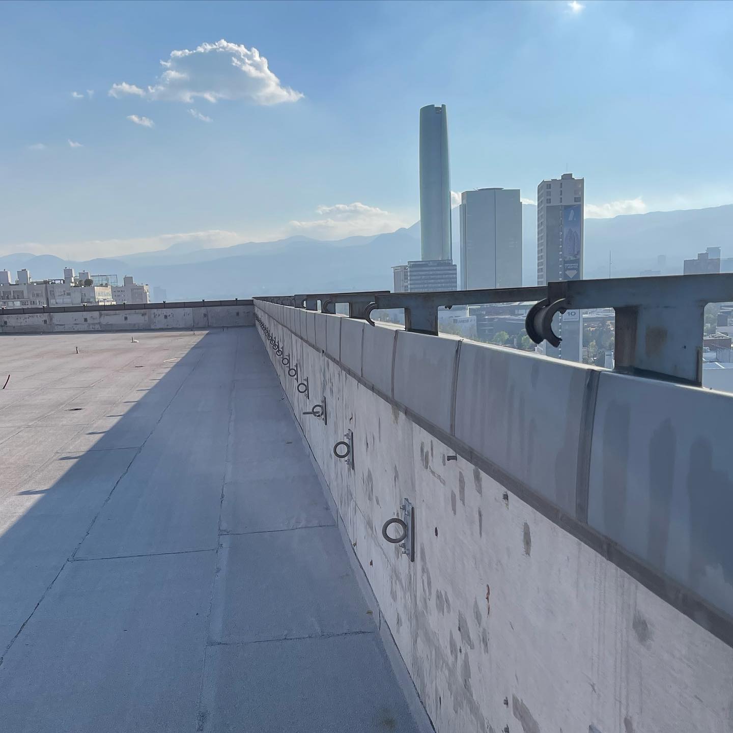 Site visit.
.
.
.
#instapic #instaphoto #rooftop #retailtherapy #officedesign #architecture