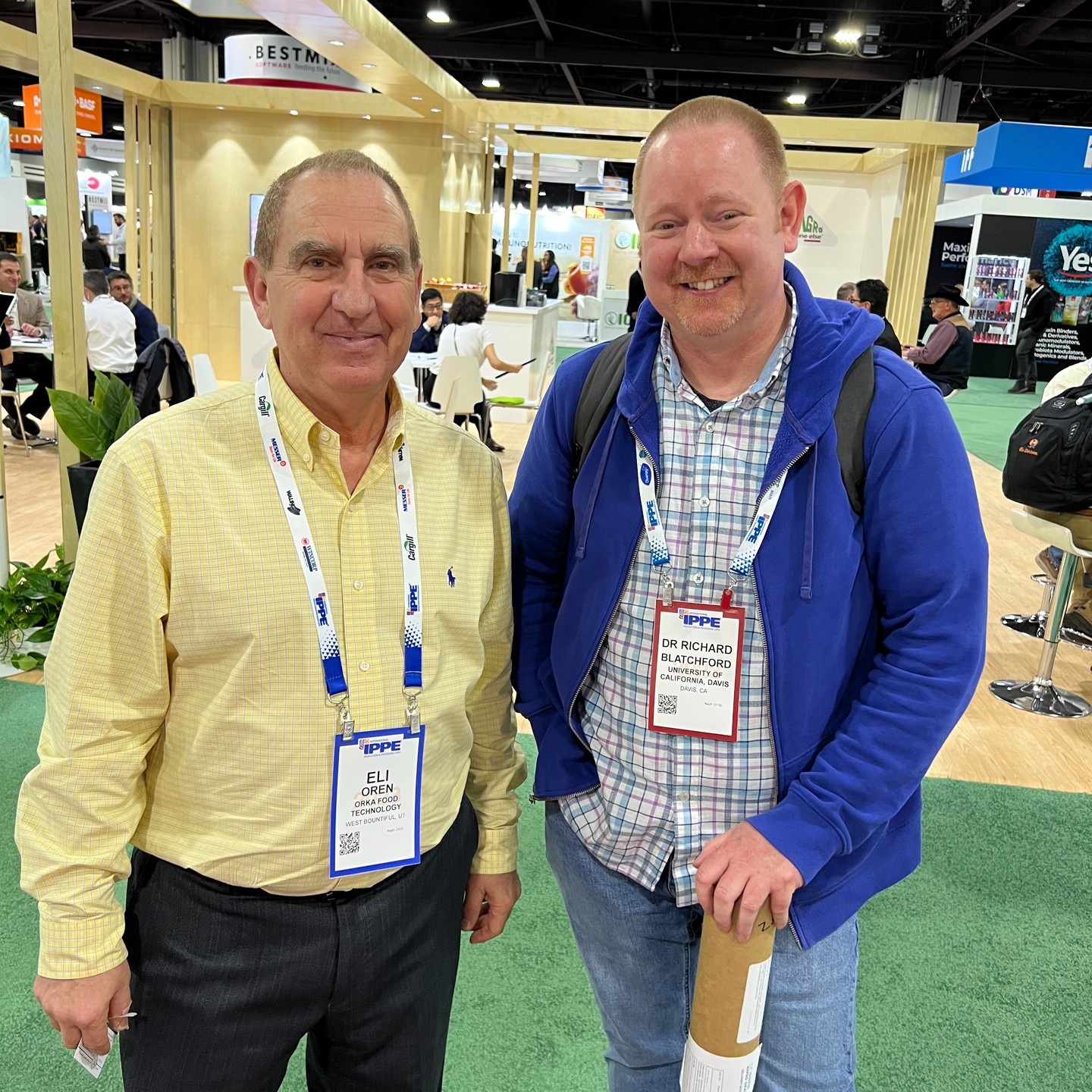 🙇👍🙇♀🙏We had great honor of Dr. Richard Blatchford of UC Davis visiting our booth at IPPE 😀🥳😇
#eggtester #haughunit #haugh #egganalyzer #eggforcereader #eggshellthicknessgauge #thicknessgauge #digitalhaughtester #wirelessegg #wirelesseggs #smartegg #smarteggs #electronicegg #electroniceggs #eggquality #eggqualitytesting #eggtesting #cracklessegg #cracklesseggs #eggtesterultimate #eggtesterplus #ESTG #DSMColorFan