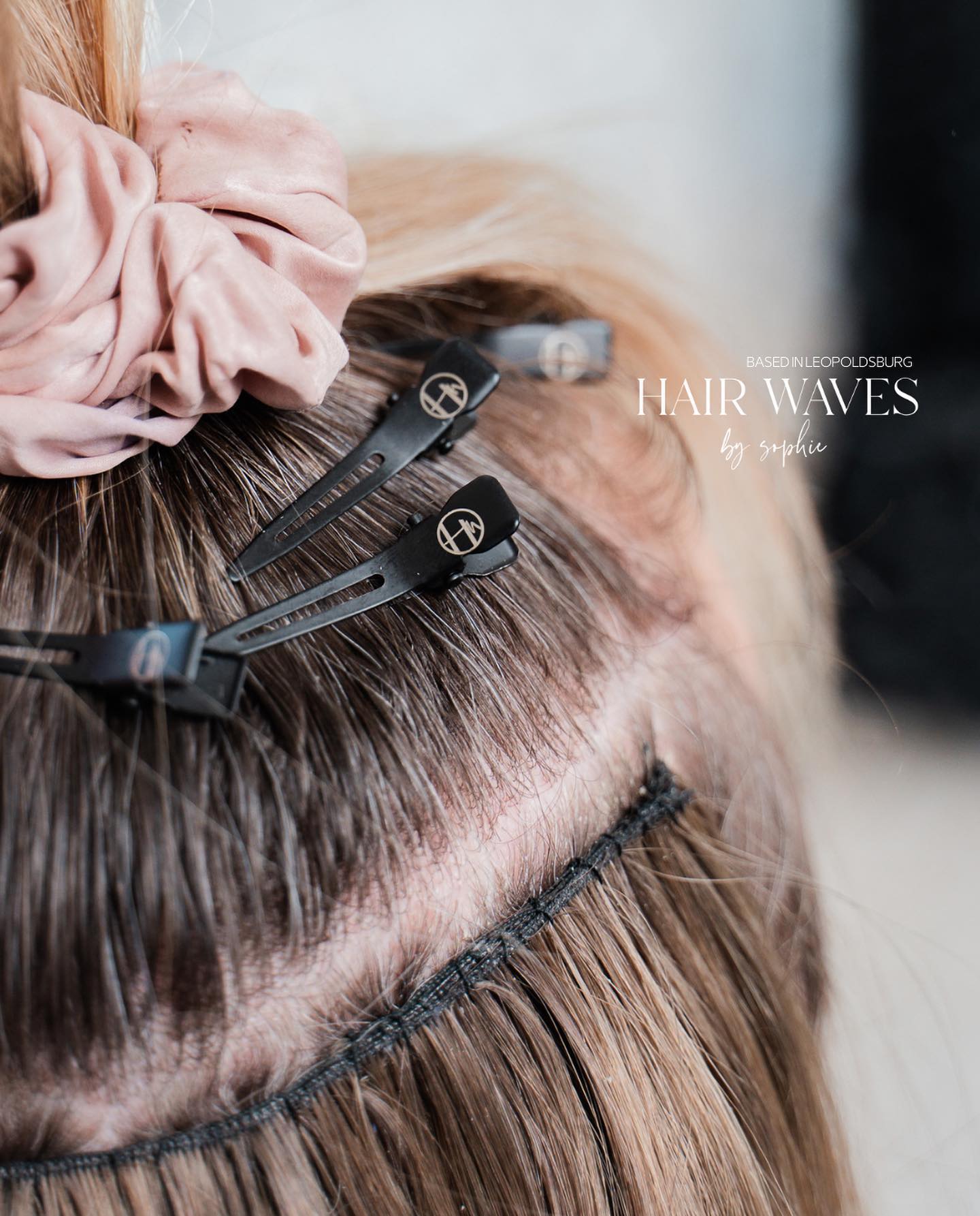 Our work with @hairwavesbysophie • unique hairextension method Sophie developed through years of expertise. 'The Hairwaves method'.
As usual the total package content delivery. Photos and reels.
Always an incredible pleasure making these kind of reels.
with @ruben_nazz