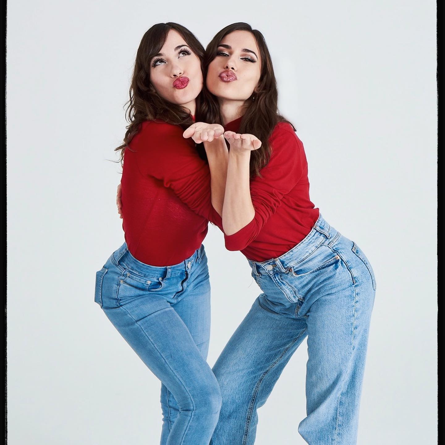 The real flex is how many people’s lives you can positively impact.🕶️