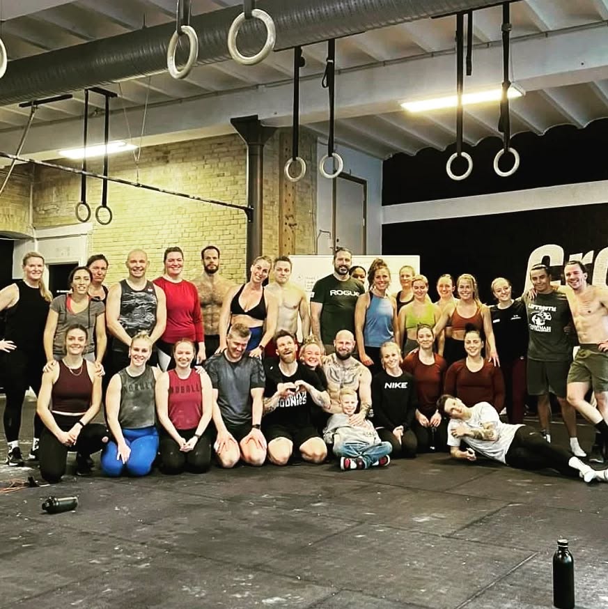 @marbellafitnesscamp appreciation post.
Myself and @runeraahauge.dk make the trip to Marbella a few times each year and every time we bring back good memories and great friends.
This weekend we met up. We did all the reps, ate all the food and drank all the beers.
Good times.
If you want to join us for a great week in Spain this year check out the dates on the link in Marbella Fitness camps profile.
I couldn't be bothered tagging people. There's too many. ♥️