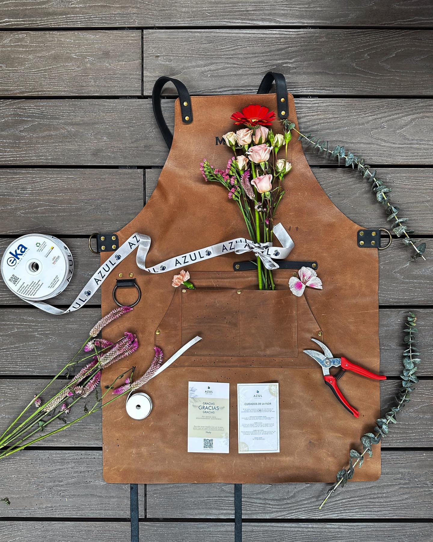 E N J O Y T H E L I F E
Voy con calma, sin prisa, disfrutando el camino.
Repite: “yo no busco, yo atraigo” 🍃