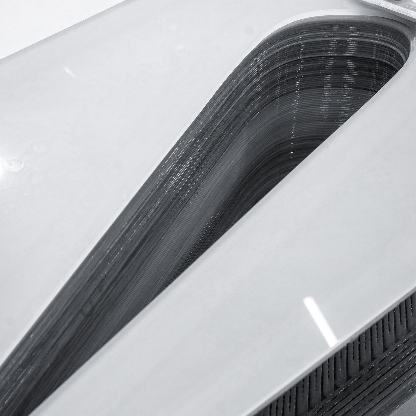 Close-ups from @sthlmfurnfair
The poem of contrast between the rugged 3D printed ocean plastic and seamless recycled acrylic.
Plankton table designed by @karim_rashid_official
Material partners @theindustryswedenab @pyrasied
📸 @felixdallago
#oceanplastic #oceanplasticart #recycledmaterials #recycledfurniture #3dprinted