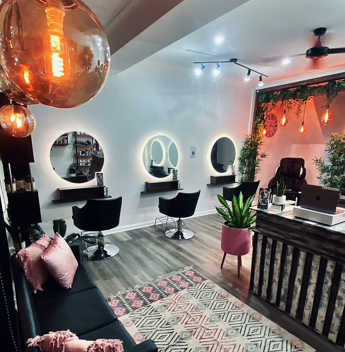 Appointments available this week.
Wed 10am or 2pm
Thursday 10am or 5:45pm
Friday 9am
Call on 📞 02 40443041 New Clients 25% off First visit
SuCasa Hair
224 Brunker Road Adamstown NSW 2288
-*
*
*
#hair #hairstyle #haircut #hairstyles #hairstylist #haircolour #hairdresser #hairgoals #hairfashion #hairoftheday #hairsalon #hairofinstagram #hairinspo #hairstyling #hairinspiration #hairporn #love #haircolourist #hairdresser #sucasahairartistry #newcastlensw #hairsalonadamstownnsw