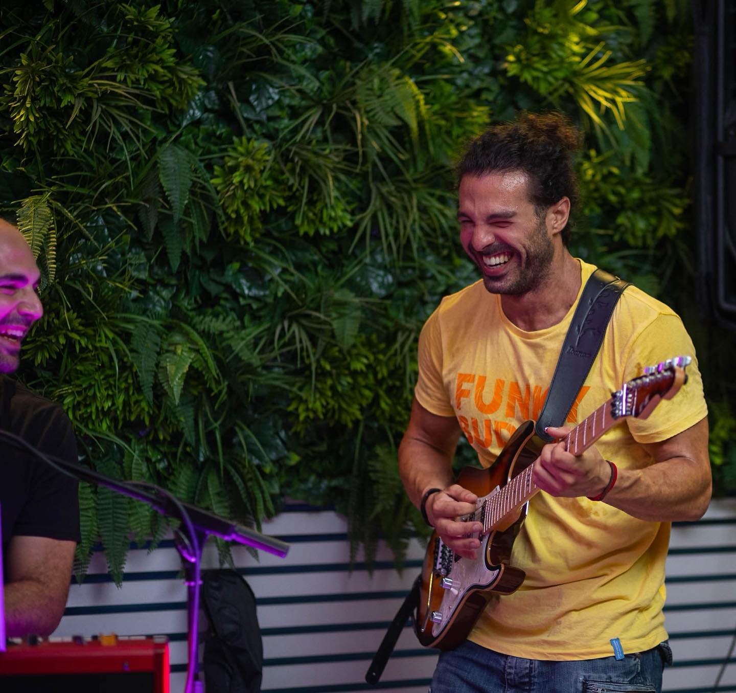 Funky music is real fun! Come and feel the vibe at our concert next Wednesday 22.02 at Sto Dromo @stodromobar
.
.
.
.
.
.
.
.
#cyprusevents #cyprusmusicians #livebandcyprus #eventscyprus #limassolcarnival2023 #funkcyprus #reggaecyprus #кудапойтинакипре #кудапойтилимассол