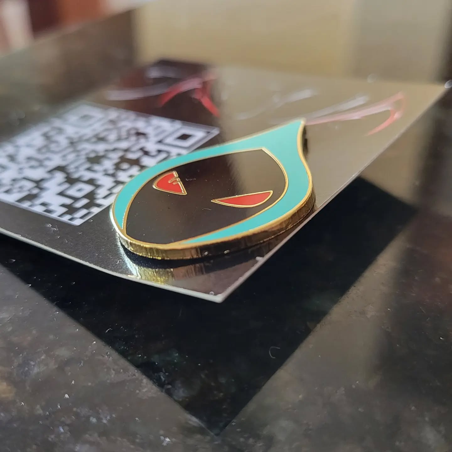 New business cards with pins!People don't want business cards. They want something tangible that they can use or wear. I hope to make better bonds with people when promoting my music through these cards with pins!
#pins #pin #enamelpins #enamelpin #Enamel #festival #music #musicfestival #rave #raves #dubstep #riddim #wook #dancefestopia