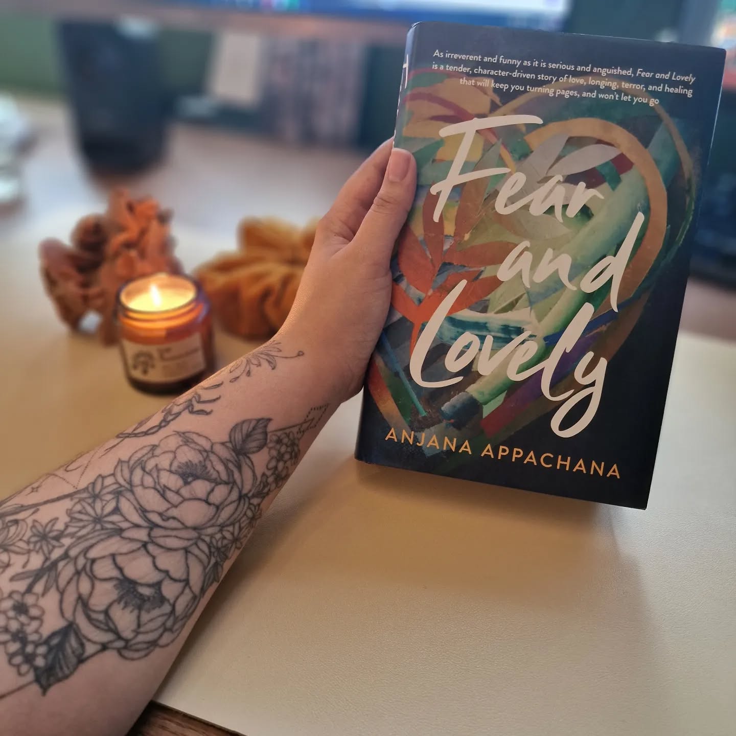 Super excited to read Fear and Lovely by Anjana Appachana very soon. It looks absolutely gorgeous 😍
Very glad I stumbled across @verve_books whilst trying to look for subscription/book services in the UK. (I may or may not have ordered another book from them already)
You should definitely check them out 💛