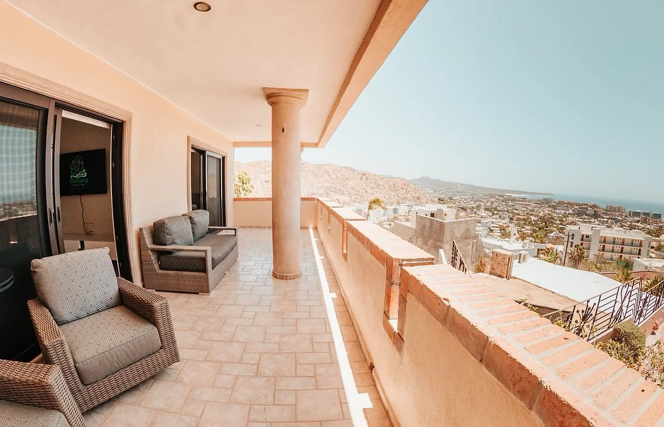 Check out our spacious Junior Suites which include: a King size bed, a comfortable pull-out sofa, a full kitchen with amenities, as well as beautiful views of Cabo and the Sea of Cortez.
To learn more about us or to book a room, check out our website (linked in our bio) or email us at Reservations@blarneycastleinncabo.com for the best rates!
#cabo #cabosanlucas #cabosanlucasmexico #loscabos #bajacalifornia #bajacaliforniasur #cabovacation #cabohotels #boutiquehotel #boutiquehotels #boutiquehotelsoftheworld #sunnyvacation #cabotourism