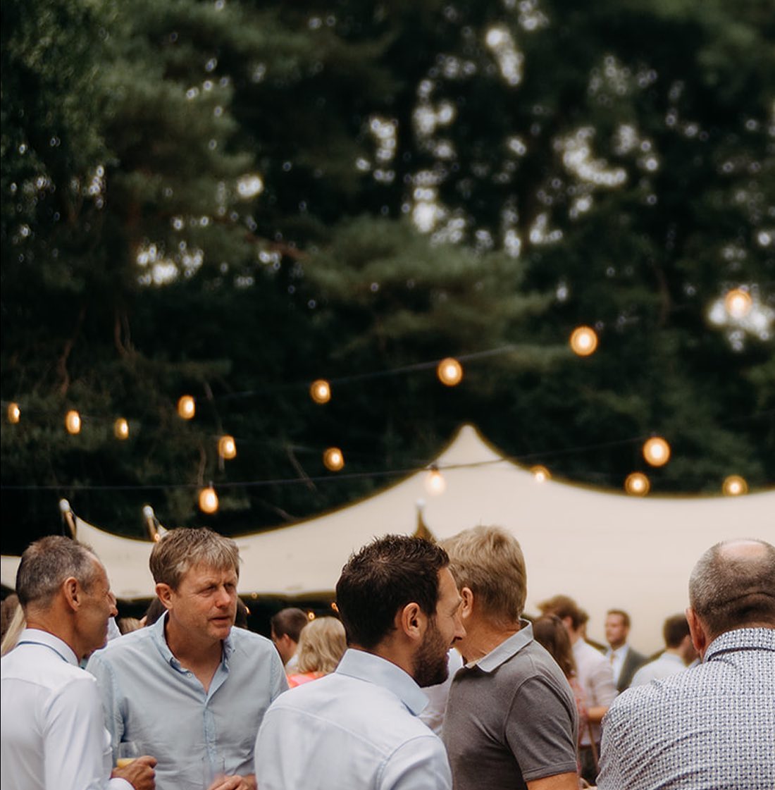 The cosiest outdoor receptions 💌
📸credits: @hannekelchtermansphoto
#kachet #wedding #magic #weddingvenue #eventvenue #akachetvenue #kachet #private #meeting #eventplanner #catering #cachecour #kelchterhoef #houthalen