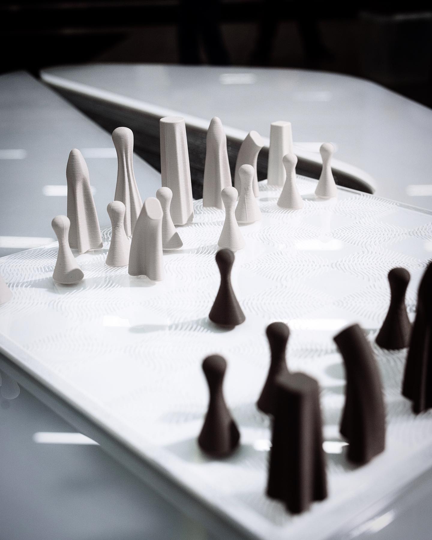 Friday games anyone? What’s your next move in sustainable?
Getti Chessset designed by @l.y.n.n.l.i.n
R&D partner @lostboyslab @pyrasied
Photographer @felixdallago
#recycledmaterials #recycledplastic #3dprinted #upcyclersofinstagram #productdesign