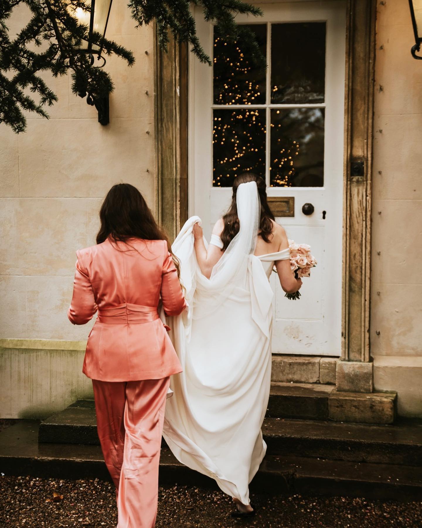 It was such a joy to see Morgane & Mark get married 💖 I absolutely loved being your unofficial right hand woman @morganespd ✨