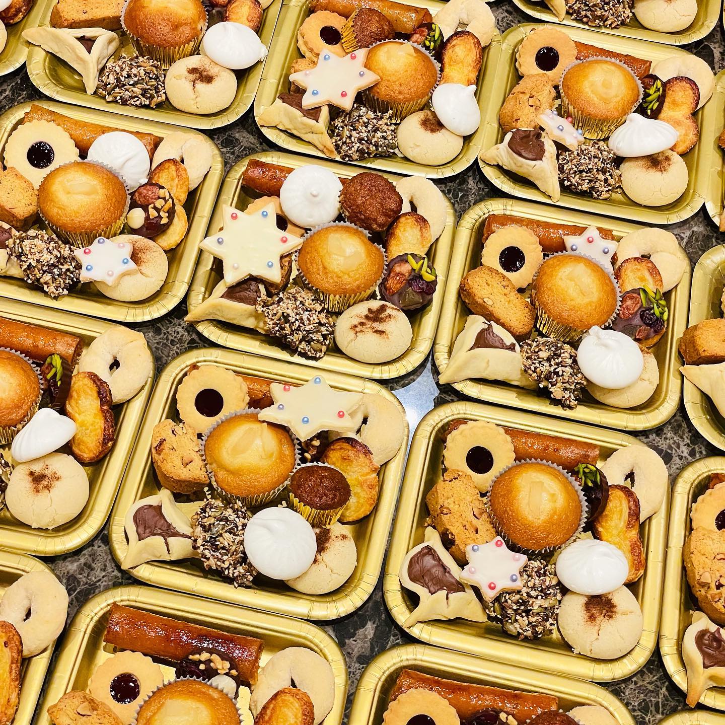 Purim 2023 🎭
#purim🎭 #mishloachmanot #purim2023