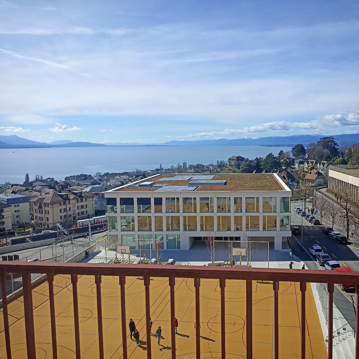 #collÚgedubelvédÚre #butikoferdeoliveiravernay #butikoferdeoliveiravernayarchitectes #ecoledubelvedere #lausannearchitecture #lausannecity #swissarchitecture #architecturalguidedtours #architecturaltrips #archilovers #schweizarchitektur #architectours #lakeview #lacleman #genevalake #genfsee