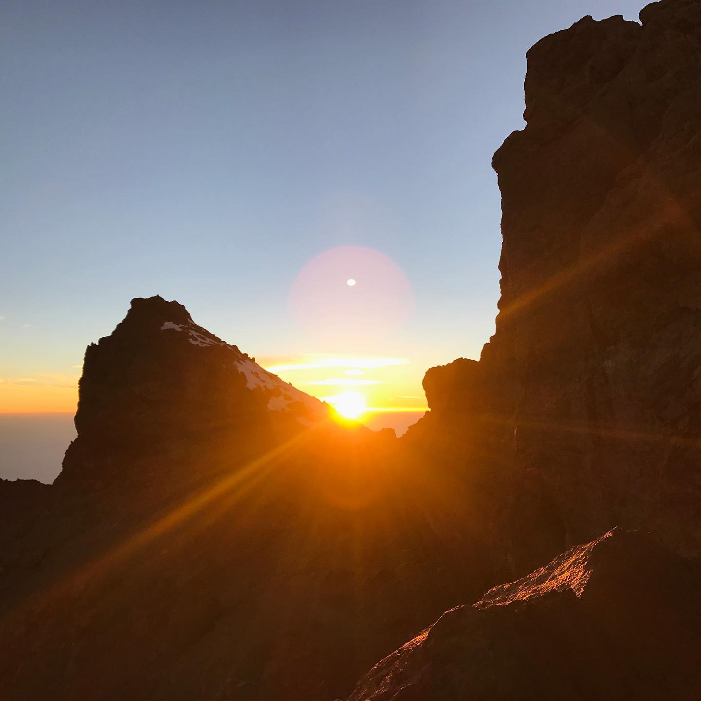 Life gets really busy and overwhelming sometimes! Full of twists and turns in the road.
I love taking the time to reflect on the journey I’ve traveled thus far and think about the opportunities that the lay ahead.
These photos are taken from a trip to Tanzania in 2017 when I climbed Kilimanjaro. Scroll through to see some of the highlights.
Looking back on this amazing experience I realize the importance of community and coming together to work towards a collective goal.
Those two works “community & collective” are the base of Akwaaba Community Collective. I feel beyond grateful to be able to follow my passions with this business.
Thank you to everyone who is part of our community, it means the world us ❤️
.
.
.
.
.
.
#tanzania🇹🇿 #kilimanjaro #climbingkilimanjaro #hiking #adventure #travel #dance #culture #community #collective #followyourdreams #pushyourself #nature #sunrise