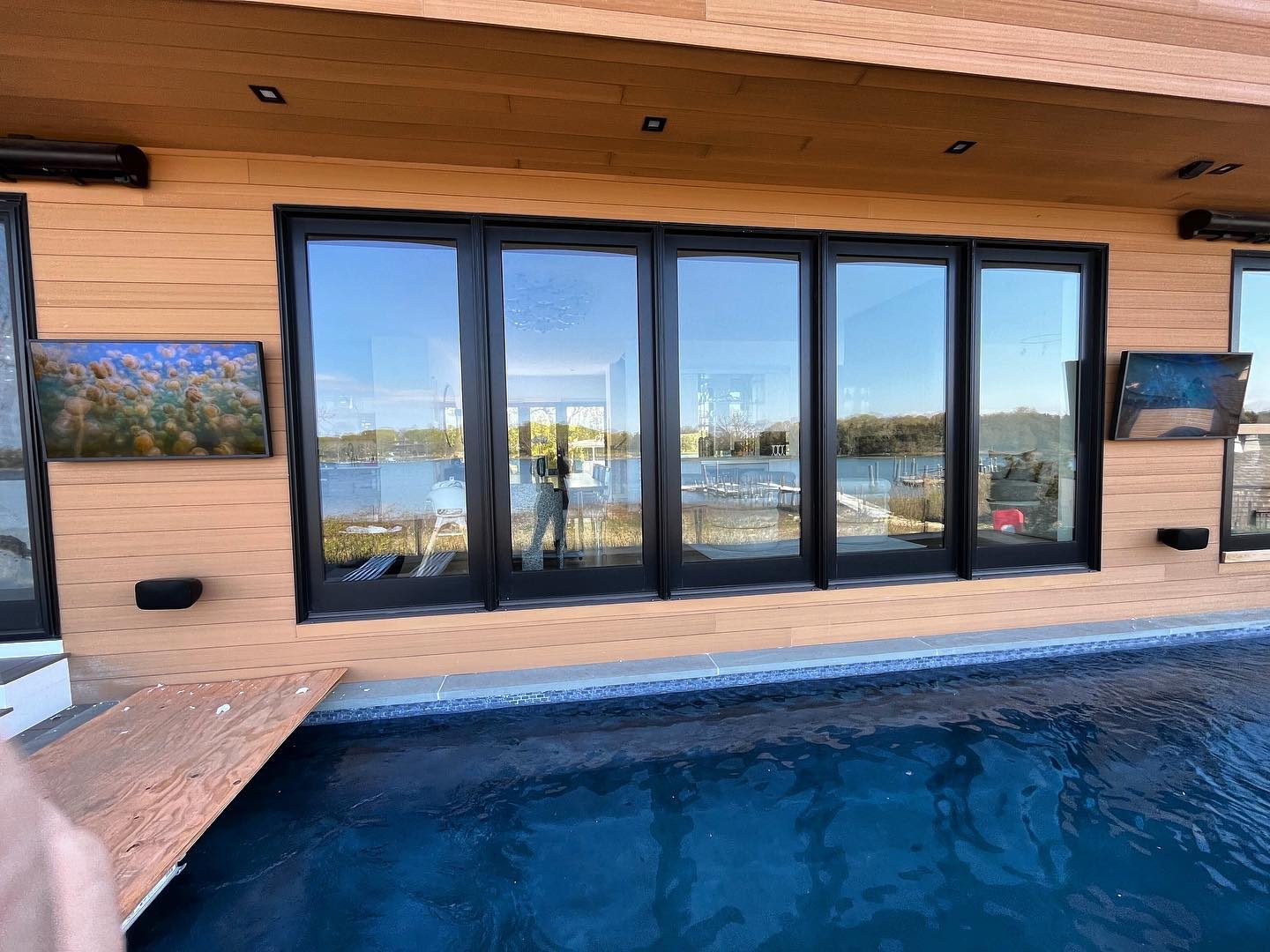 Tv at the pool anyone?