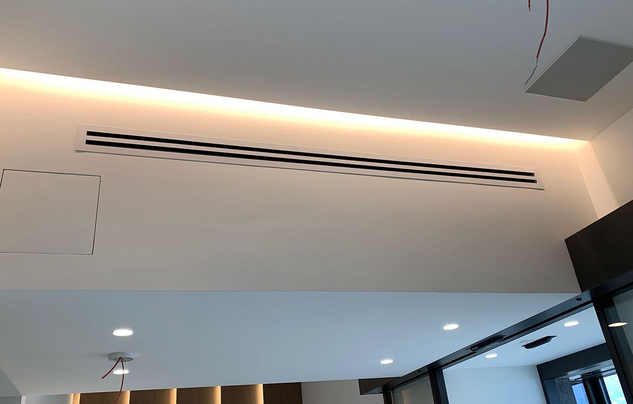 #climalonghi #ariacondizionata #climatizzatori #mitsubishielectric #lugano #estatecalda #comfort #ticino #svizzera #qualità #professionalità #checlima #artigiano #lvga