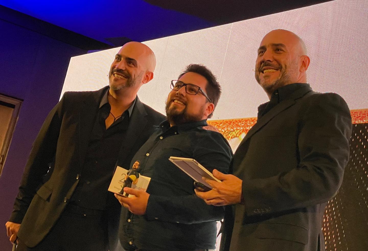 Que gran festejo, que increíbles momentos y que agradecidos y orgullosos estamos de esta empresa formada por talentosos IMAGINEERS. Que vengan muchos años más. 🙏🏻🎊🎉🍾🥂🎂 25 años