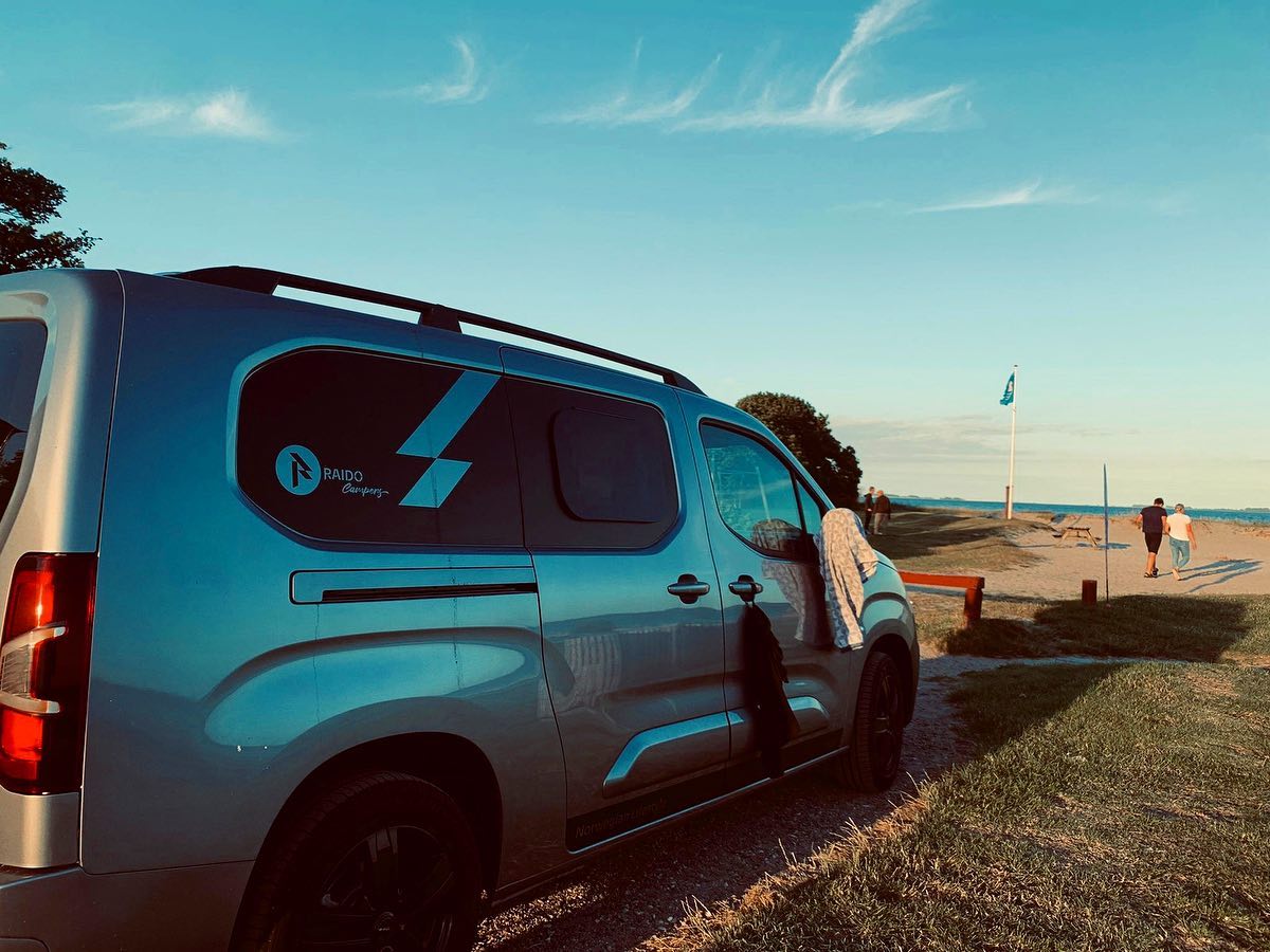 There is no doubt that the summer is the most popular time to travel with our van. Both June, July and August are starting to fill up.
We still have some free periods left! If you want the summer holiday of all time, book it now.
💛12 May - 26 May is available
💛30 May - 19 June is available
💛6 August - 11 August is available
See information in bio for booking!🚘☀️🌊⛰️
#vanlife #vanlifestyle #luxurylifestyle #explorenorway #exploreoslo #campervan #camperlifestyle #campervans #oslo #norway #campingtrip #luxurycamping #getaround #getaroundnorway #northernlights #northernnorway #booking #utno #utpåtur #utpåturmedhund #visitnorway #visitoslo #visitrondane