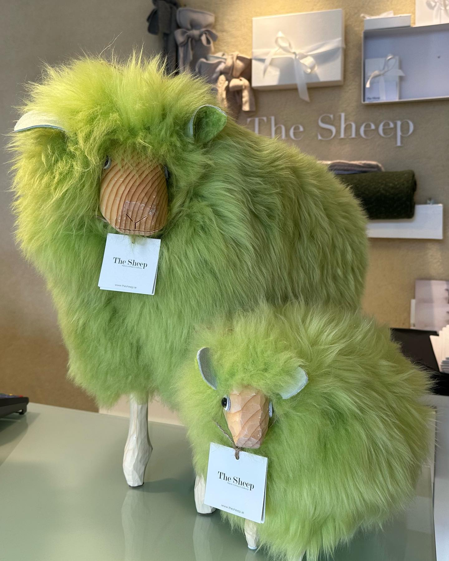 Hope you have a wonderful Easter, filled with chocolate, sunshine and bunnies. Sending lots of love💚