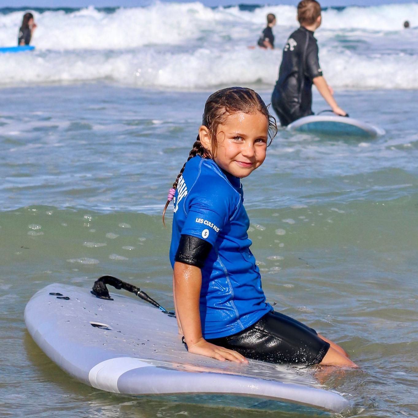 SUMMER IS COMING…🌝🌊🏄🏻♀️🏄 #funandprogression #culsnus #lesculsnus #hossegorbeach