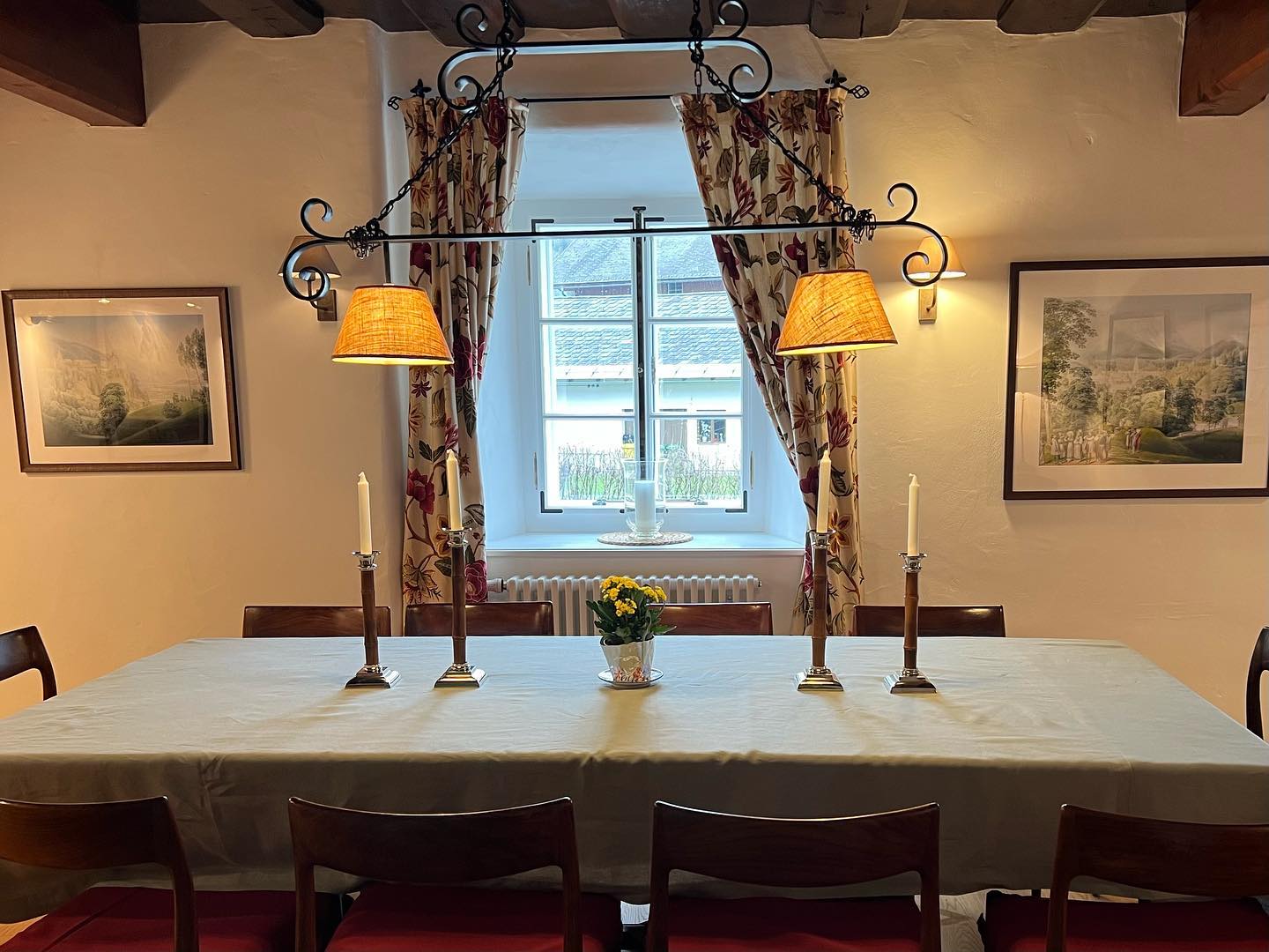 Dining room ❤️ LOVE