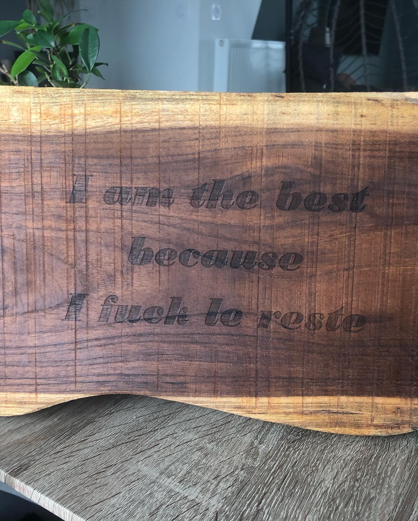 Une jolie commande de dernière minute #personnalisation #planche #wood