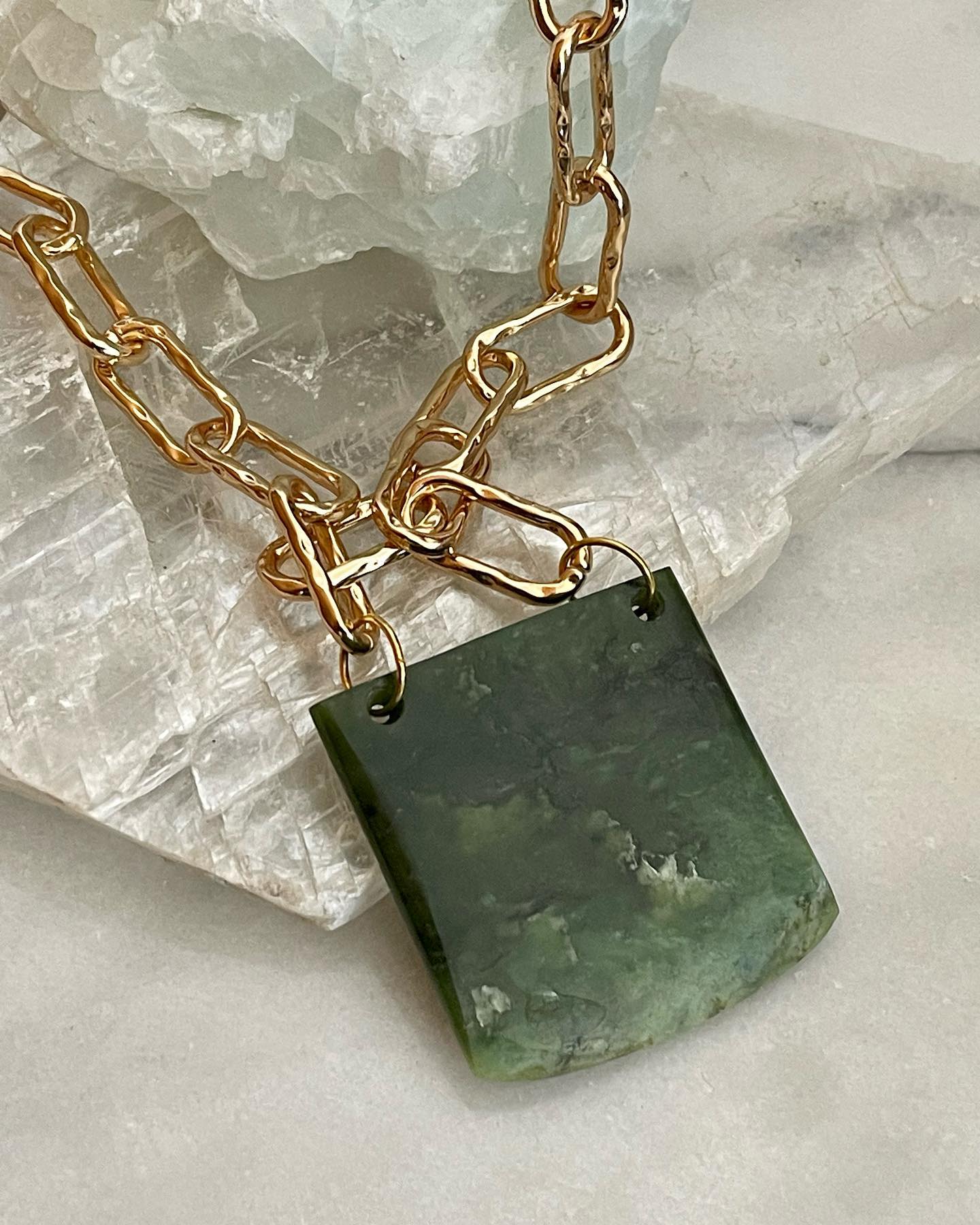 C O M M I S S I O N S. #contemproraryart #carving #jewellery #greenstone #pounamu #goldplated #chunkychains #māoriartist #commissions #lifestyle #artist #ngāitahu #taonga #gift #nz