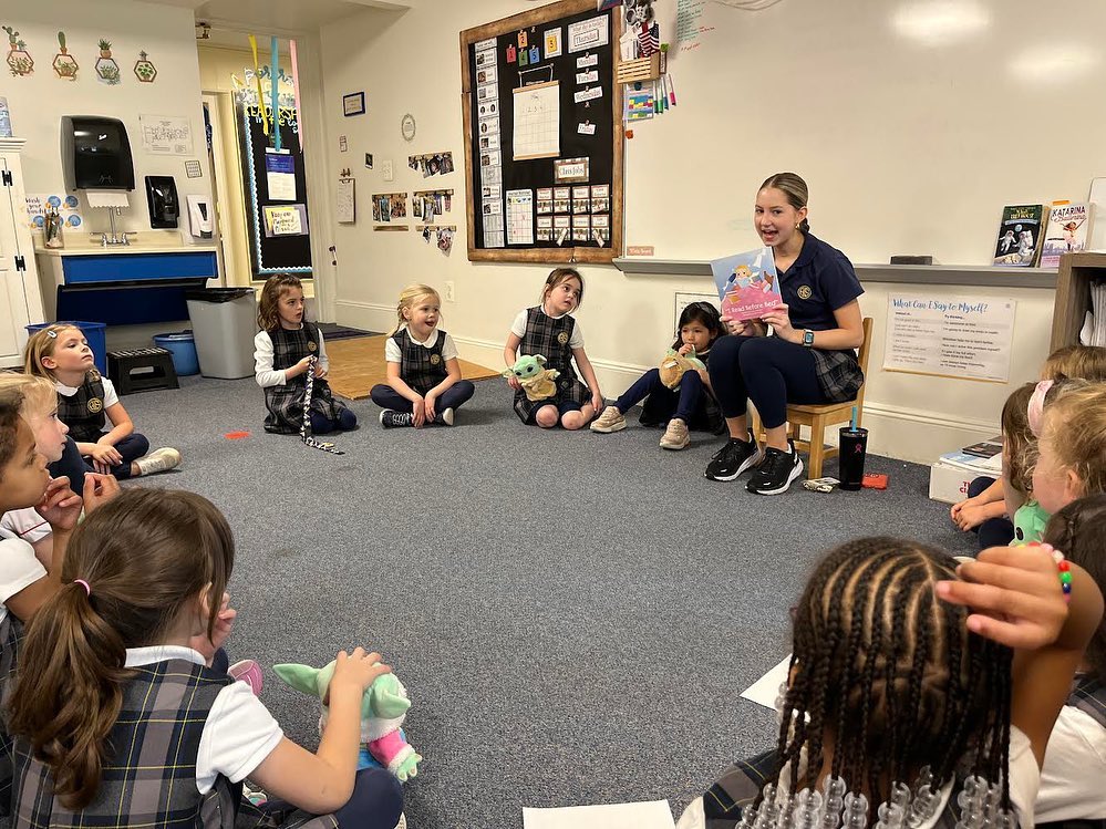 Books + Baby Yoda = the perfect May the 4th! 📚💫💚
Yesterday I had the opportunity to read my book, “I Read Before Bed,” to the Pre-K class at my school! 📖 I loved sharing the importance of reading and how it teaches us new things, and talking about how I wrote and designed my book. 📝 As I read, the girls even caught on to the rhyming pattern of my book and began reading it with me! 😆 I also had the opportunity to read their book that they wrote together as a class, and of course, share in their Star Wars enthusiasm. 💫 Thank you so much to Ms. Yocum for having me, and here’s to teaching the next generation that #LiteracyIsLit 🥰
