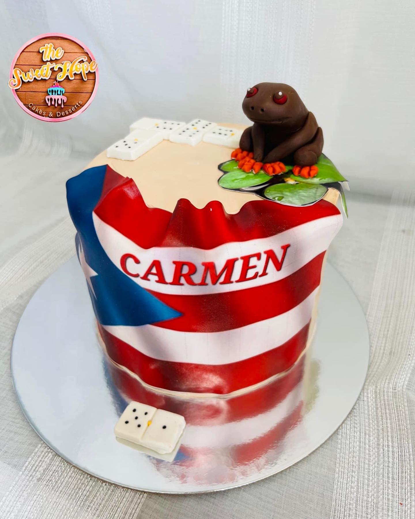 The sweet hope.
Tiene el pastel a su gusto 🇵🇷
Pan sabor vainilla y relleno de fresas 🍓 con durazno 🍑
Pasteles y postres personalizados.
Con un toque dulce y único .
Para tu persona especial.
Llámanos para más información al 📞(312) 694-5275 o visita nuestra página 🌎 https://www.thesweethope.com
.
.
.
.
.
#thesweethope #pasteles #reposteria #reposteriapersonalizada #sweets #sweettooth #postrescaseros #chicagofoodie #foodtravel