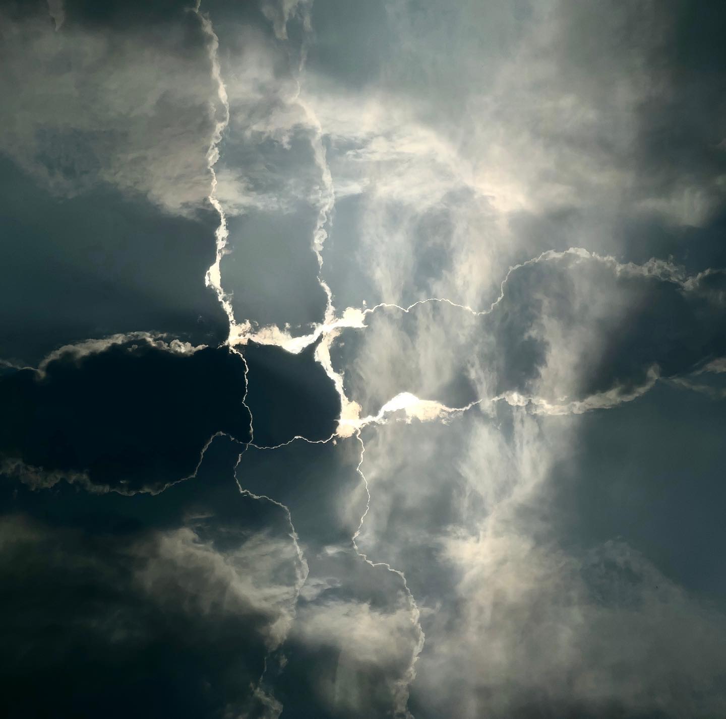 … sky phenomenon II … #multiexposure #mehrfachbelichtung #experimentellefotografie #sky #sunlover #mystery #visualart #incamera #nophotoshop #fineartphotography #abstractart #inmotion #experimentalphotography #motion #fineart #ilovehannover #artography #camerapainting #sun #light #shadows #beauty #sunlight #celebrationoflight #ontheroad #tree #beautyofnature #driveby #drivebyshooting #cloudporn