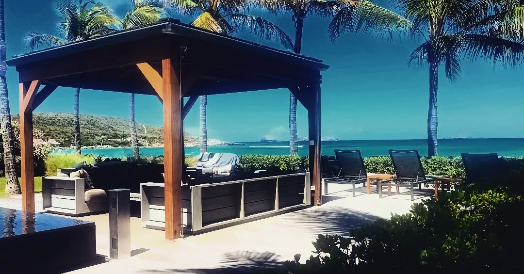 Garden couple massages @bespoke_massage_sbh
@cecile_st_barth_massage
#stbarthvillas #seaviewsmassage #gardenmassage #stbartsvacation #stbarth #stbarthelemy #stbarthmassage #luxuryholidayvillas #luxurylifestyle #luxuryvillarental #stbarthmasseuse #Cecile_St_Barth_Massage #stjeanstbarths