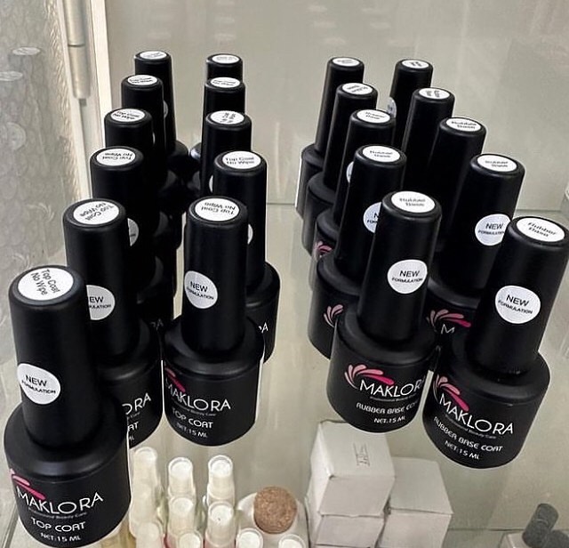 Top coat ve Rubber base coat stoklarımız güncellenmiştir. Şimdi bu ürünü kapıda ödeme yöntemi ile 📦 temin edebilirsiniz
Ürünler stokta mevcuttur.Kapıda ödemede Mng kargo güvencesinde nakit yada kredi kartı ile güvenli olarak alışveriş yapabilirsiniz
Whatsapp sipariş
05434328343 #proteztirnak #tirnakshop #kalıcıoje #kalıcıojeeğitimi #ojem #ojesizgezmeyenlerkulubu #akriliktırnak #jeltirnak #tırnaktasarımı #tırnakeğitimi #nailart #naildesign #hyasminbeauty #kargo #kampanya #firsat #estetik #estetisyen #güzelliksalonu #ķuaför #nailistanbul #proteztırnakmerkezi #proteztırnakmalzemeleri #uvgelnails #tipsyapistirici #guzellik