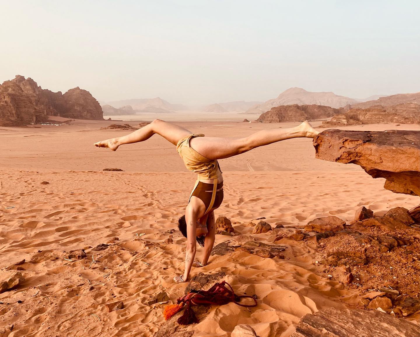 <<><<><<><<><<><<><<><<><<><<
What an amazing story about Hanuman helping Rama, an Avatar of Lord Vishnu, recover Ramaโs wife, Sita, from the demon Ravana, King of Lankaโฆ
โฆhonoring Lord Hanumans
devotion & courageโฆ
<<><<><<><<><<><<><<><<><<><<
#yoga#purerawsimple#onthewildpath#spiritual#awakening#love#devotion#wild#free#nature#desert#yogalover#defendergirl#yogateacher#prayer#meditation#hanuman#hanumanasana#lordvishnu#lordhanuman#