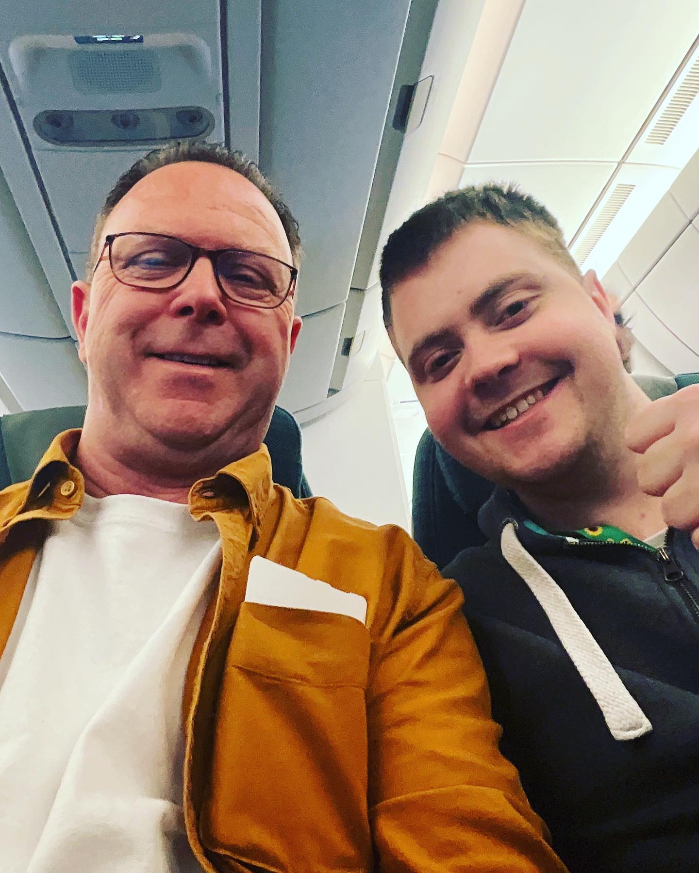 This series of posts showcases another side of the journey to Japan, from the start onboard Cathay Pacific flight CX238 to Hong Kong Chek Lap Kok then transferring to CX508 to Osaka Kansai International Airport.
Another area of the trip that the posts focus on are the locations of the Shitennoji Temple and the Tsutenkaku Tower, located within central-east Osaka city.
#osakajapan #tsutenkakutower #shitennojitemple #travelphotography #japantravel