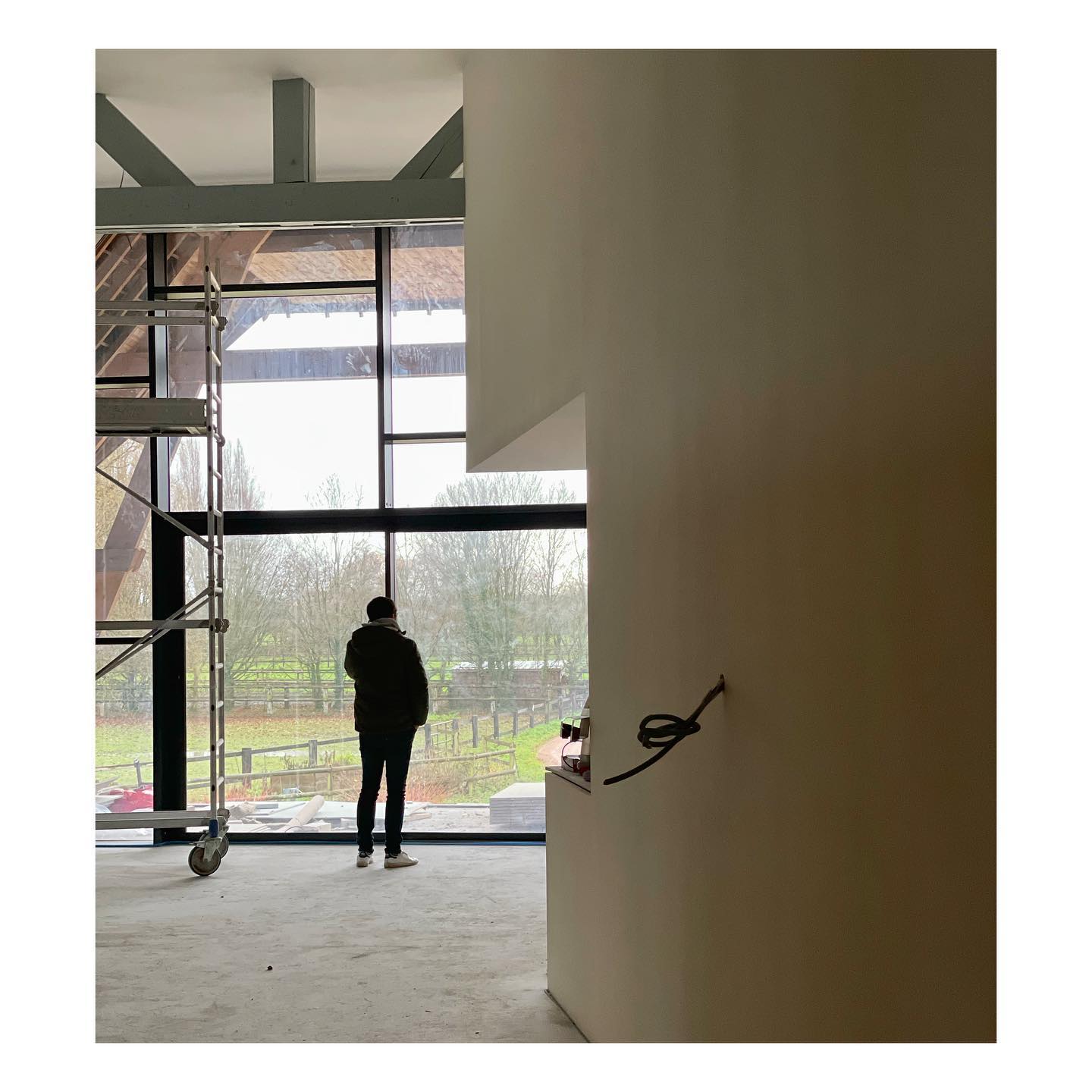 les Écuries: travaux avec vue…#agencedarchitectureinterieure… #renovations #normandie #chantier #deco #design #decoration #decorations #contractantgeneral #decorationinterieur #decorateur #decorateurs #maisondecor #inspiration #architecture #decos #agencement #embellissement #ameublement #designer #ancien #interieur #interieurs #maison #maisonspierre #madecoamoi #maisonmode #decoaddict #interior4all