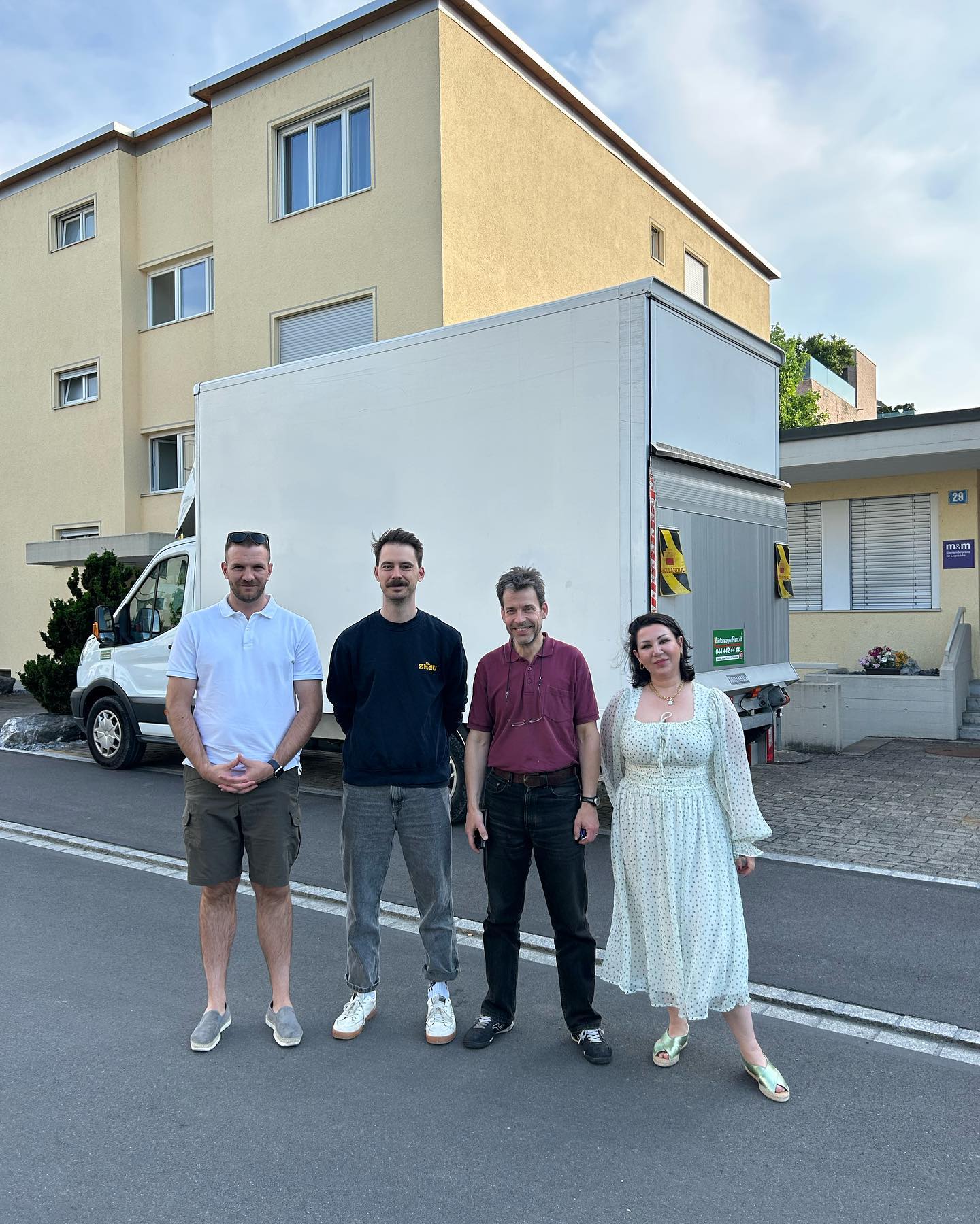 Oliver, the man in the dark red shirt, is a true hero. Soon we’ll tell you why (and what humanitarian treasures are hidden in the truck). Stay tuned! 💙💛🚛