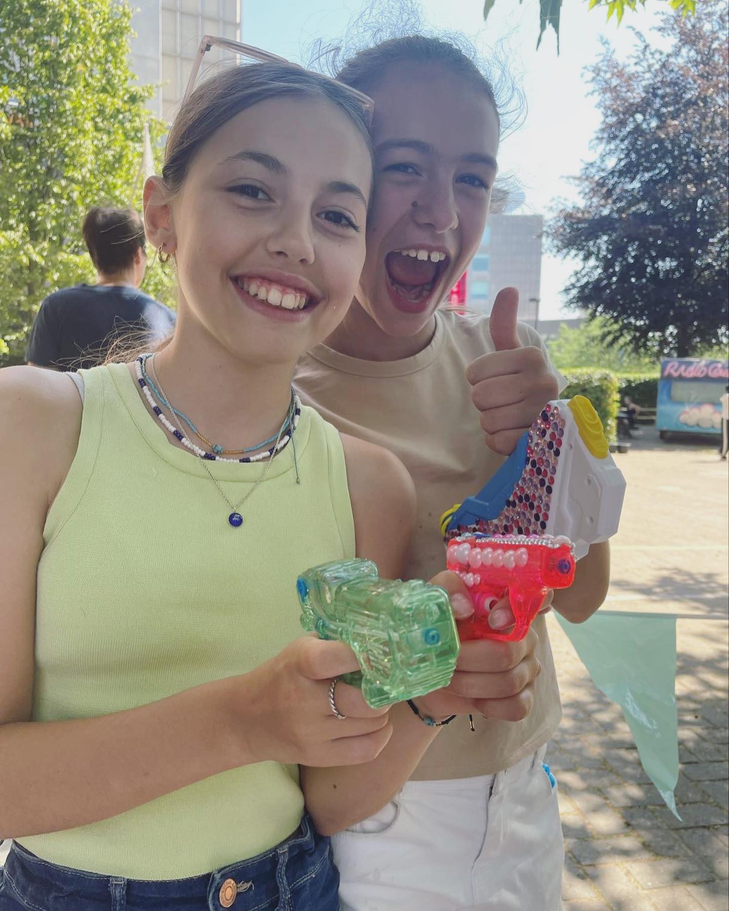 Aaah, dat deed deugd! ๐ง๐ฉต
#sai #aalst #waterpret #verkoeling #chipka