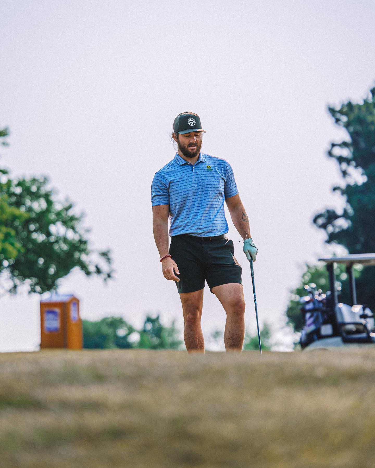 For the love of the game ⛳️ (the porta potty is a perfect representation of my game)
•
•
•
#golf #golflife #photography #photographer #canonphotography