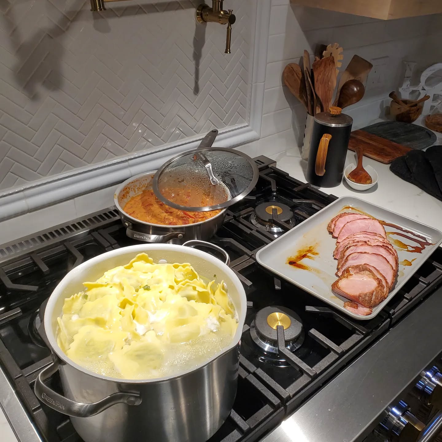 Dinner is almost ready!😋