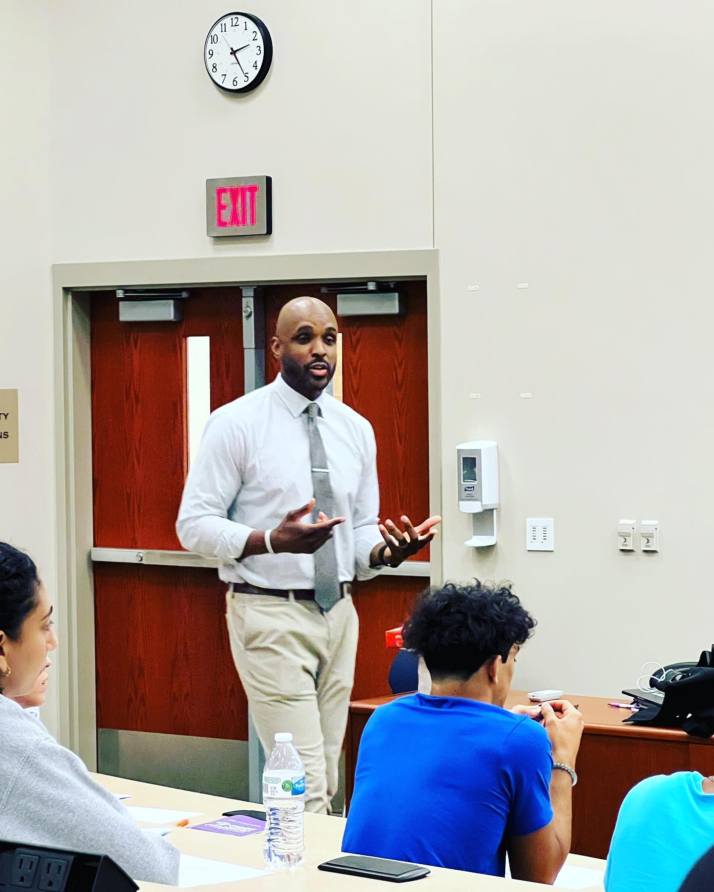 Passion to Purpose ™️…and the summer begins! @gotdreamswhatsyourplan “Dreams Don’t Work Unless You Do!” - John Maxwell
#learning #dreambig #dreamingwithashovel #planning #dreamingwithmyeyesopen #planning #bethechange #gotdreamswhatsyourplan #passiontopurpose #trademark #ihsaa #omaripearson #careerreadiness #collegereadiness #saac #studentleadership #foodforthought #wisdom #askinnykidfrommaywoodilwithadream