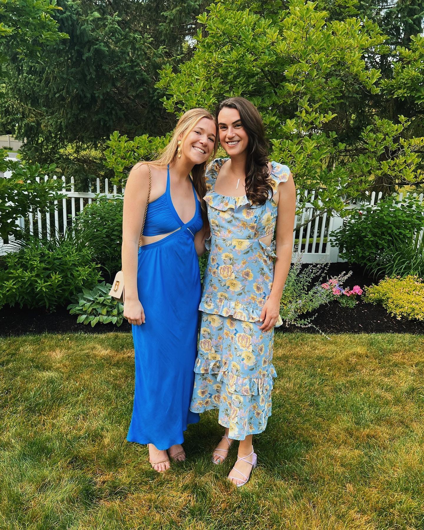 garden girlies!!!! 💐🌷🌻🪻🌸
such a picture perfect celebration of @natalie.sica and will 💕 love you both!!!