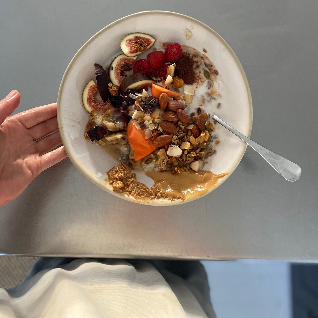 This is a big, and, I might go as far as saying, empowering preliminary conversation I have with many of my clients in initial phases of gut healing programs; IE —> an education on how some foods can be, depending on your unique symptoms + health concerns, doing you a disservice regardless of how many positive nutrients they have in them.
This kind of education can be a HUGE relief especially when it comes to that person who says “it doesn’t matter what I eat, I always feel terrible after”. You may aswell go for the burger right?! WRONGGGGGGG!!! 🙅🏼♀️⛈⚡️⚡️
TOTAL disclaimer and I truely couldn’t emphasise more that I am absolutely not a believer in long-term elimination of healthy foods such as FODMAPs or anti-histamine diet; this is in my opinion, and I know to be in strong agreement with many other integrative + complimentary practitioners in saying this, are not a sustainable or supportive long-term answer to complicated chronic health concerns, and are CERTAINLY not a diagnosis. Not to mention incredibly stressful for the individual, I mean bananas + avocados - are you serious?!?!?
Having said this - in a short-term capacity to support inflamed / confused body systems, eliminating foods can greatly accelerate not only the relief of your symptoms but the rebalancing of your biochemistry.
Something to always remember: healing is rarely linear + the path to resolve varies entirely upon the individual regardless of how similar you sufferings may be. Do your best not to ever just copy what a friend might have done or what you read online about the answer to your health concerns because chances are, it won’t work as well or at all for your body.
And PLEASE if you have ever been sent away from a clinic being told you are allergic to FODMAPs, do yourself a massive favour and seek another opinion, you may feel better in the short term but in the long term will likely end up with vitamin + mineral deficiencies + a sad / deprived gut microbiome (not a healthy nor a happy vibe!!!).
#guthealth #gutnaturopath #hormonenaturopath #sydneynaturopath #functionalmedicine #healthygut #healthyguthealthyyou #gutbrainaxis #guthealing #healthygutdiet #guthealing