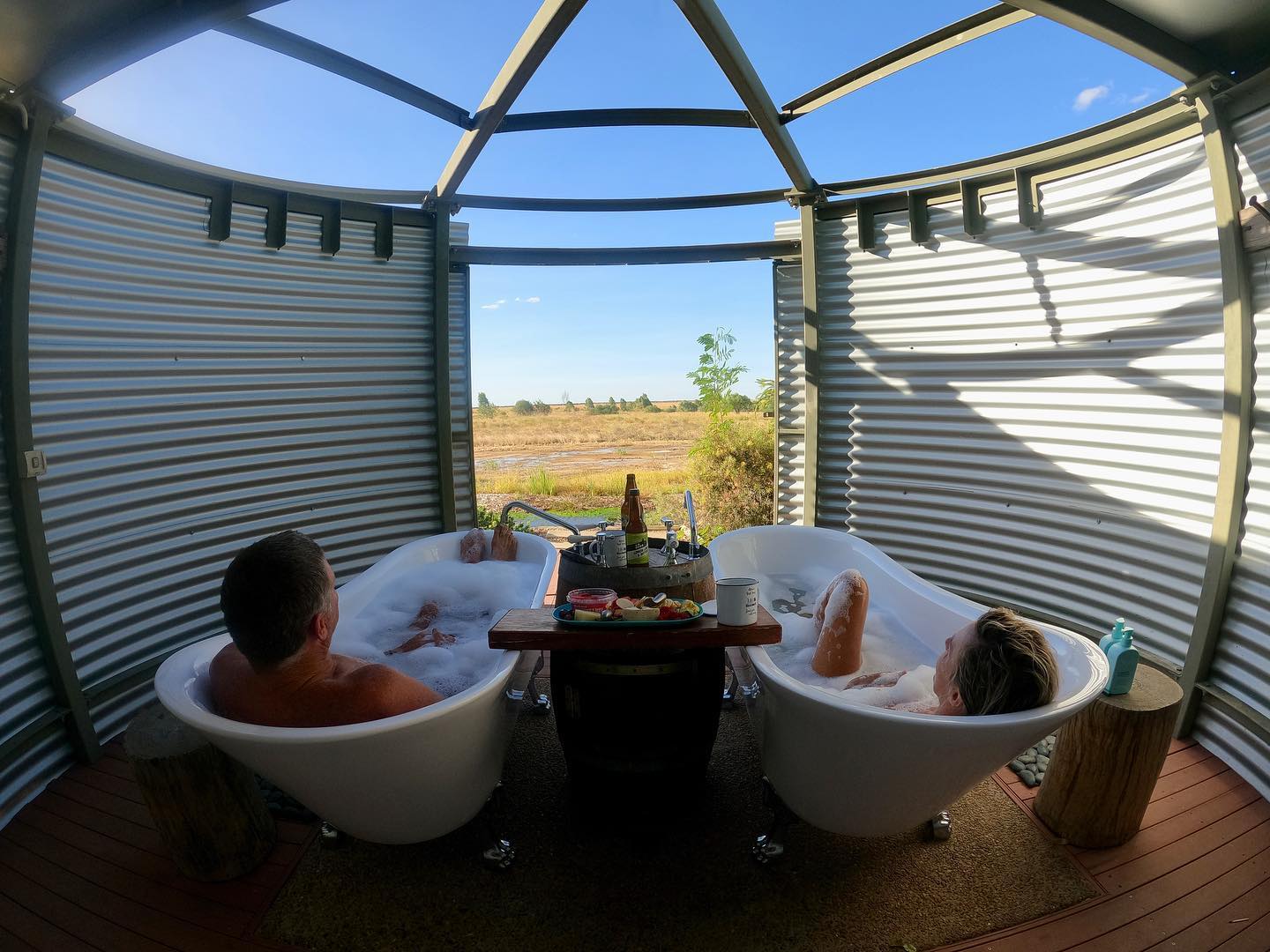 Where would you go for an hour if you owned a portal? Paris, New York, Tahiti, Julia Creek… Been home from the distant yonder for 6 weeks and it’s already calling me.