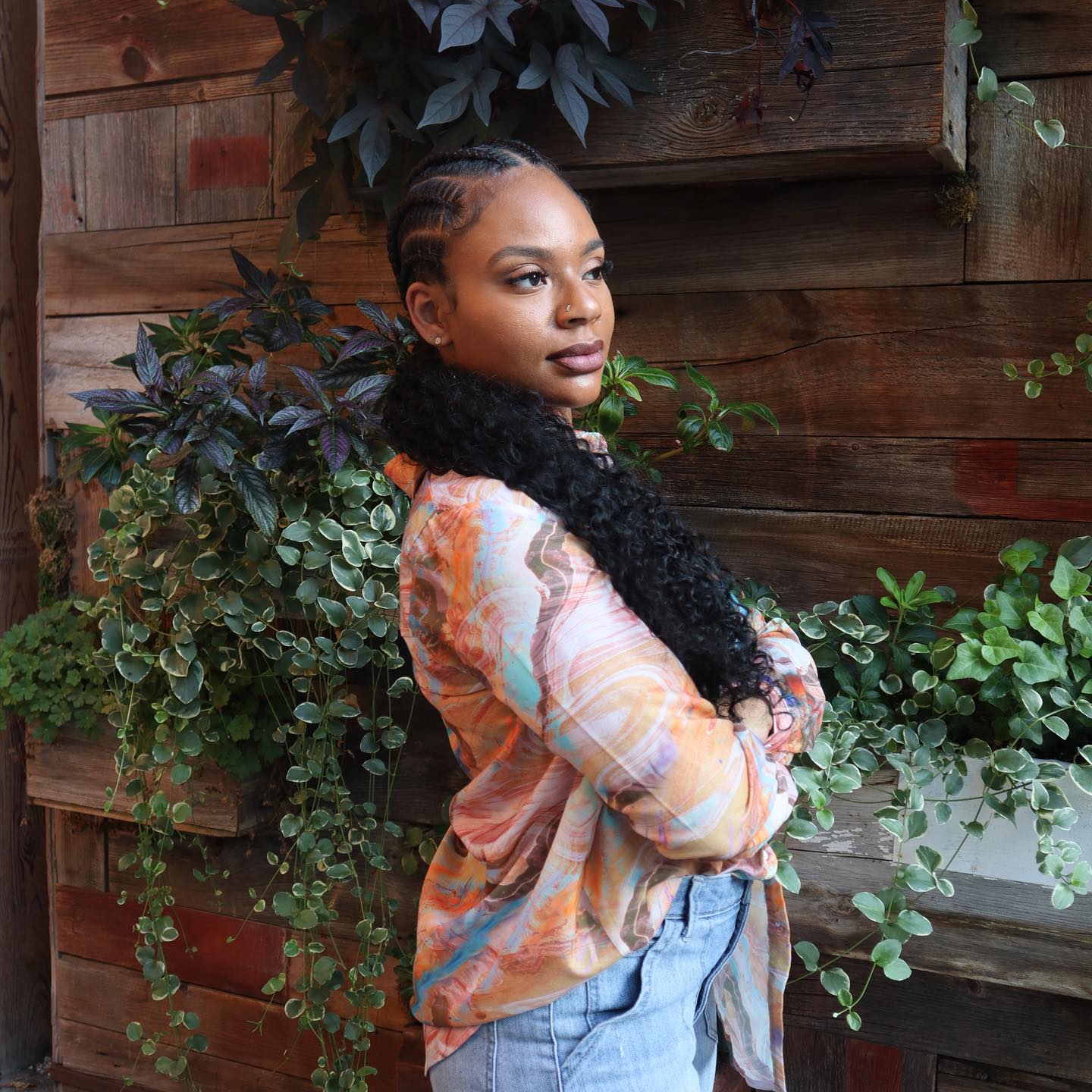 Real quick. Are you making any of these job search mistakes? Be sure to check in with yourself and make adjustments. You never know, it could be the reason you aren’t seeing the results you want!
❌Generic resumes
✅Targeted, easy-to-update resumes
❌Applying without strategy
✅Tapping into your network
❌Applying or interviewing and going ghost
✅Following up (even if you feel awkward)
Follow for more!