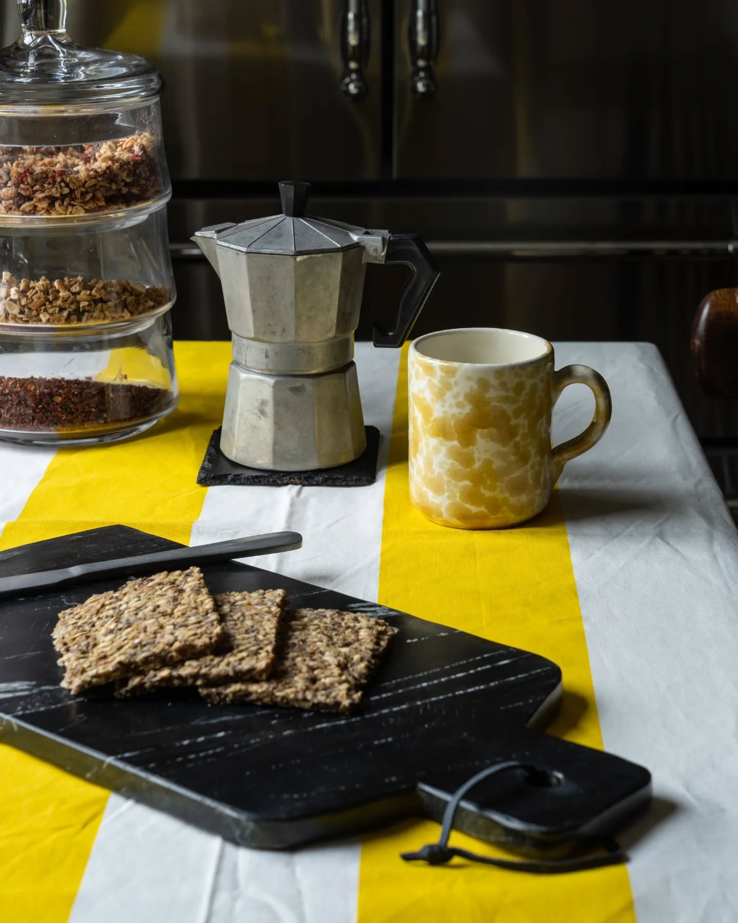 Some of the favorite Italian porselin items by our clients are soon out of stock💔 Check out the last items 👀