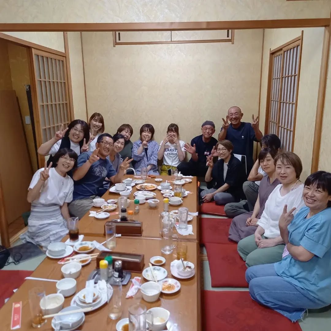 2023.山本やすお農園で、
めちゃめちゃ頑張ってくれたスタッフとの打ち上げ会