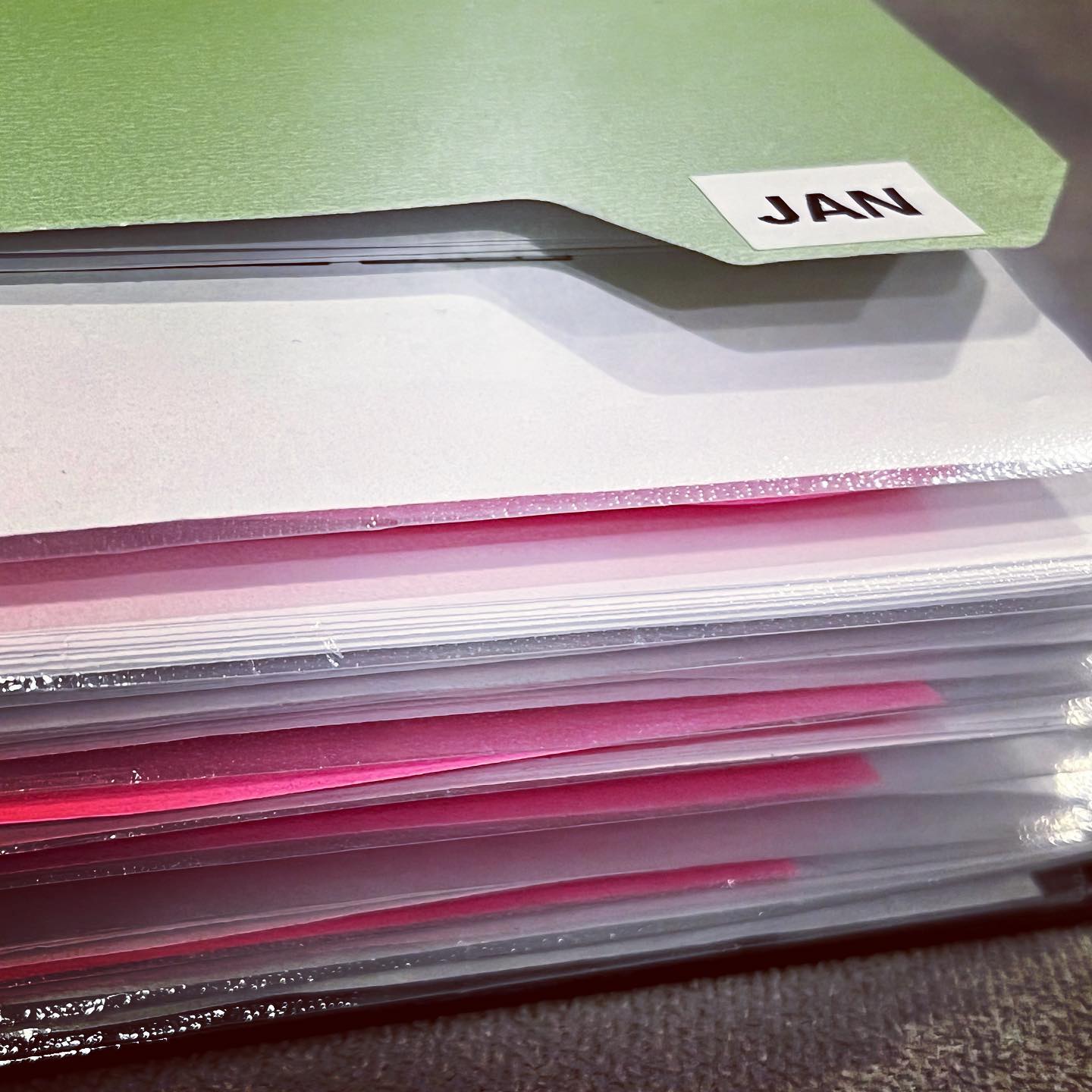 D O Y O U R R E S E A R C H
Unfortunately I’m hearing horror tattooing stories all too often! Please be vigilant when it comes to selecting your tattooist. Price should not be the only factor considered!!
I’m confident in my work as I follow up with all of my clients to make sure the pigment is long lasting. Coming to see me is an investment but I assure you it’s a decision you won’t regret!
*Brows tattooed by me won’t disappear after 2 weeks.
*We DO numb the area before and during the tattooing process.
*We CAN tattoo where the hair hasn’t grown back.
*Your brows WILL look like eyebrows when you leave.
*You’ll be walking into a sterile environment!
#cosmeticbrows #cosmeticbrowtattoo #cosmeticbrowspecialist #cosmeticeyebrows #microbladebrows #microbladedbrows #microbladed #microbladedeyebrows #cosmetictattooing #cosmetictattooartist #cosmetictattoobrows #eyebrowsmicroblading #microbladingbrows